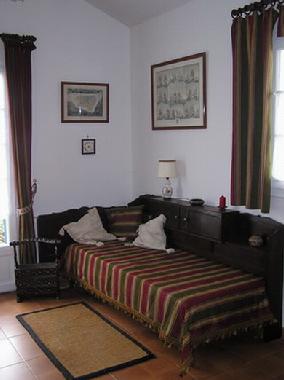 Office with cosy bed