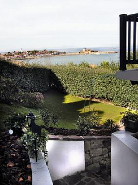 Sight of the southern terrace towards Socoa