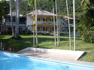 Bed and Breakfast in Montego Bay (Saint James) or holiday homes and vacation rentals