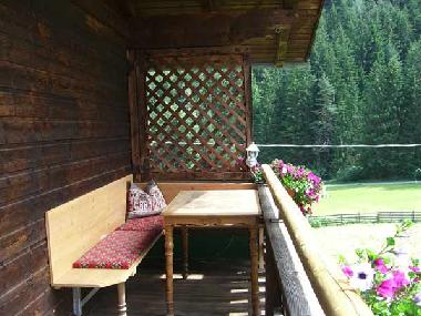 1. floor apartment balcony