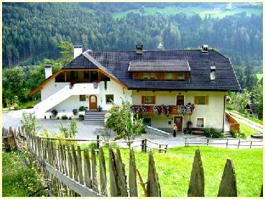 Holiday Apartment in St.Sigmund Kiens (Bolzano-Bozen) or holiday homes and vacation rentals