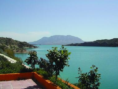 Emblase de Negratin and Mount Jabalcon