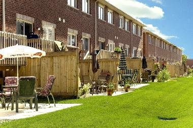 Holiday House in Mississauga, Ontario (Ontario) or holiday homes and vacation rentals