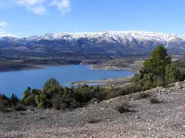 Embalse de san Clemente in winter