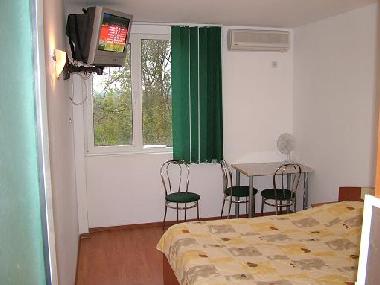 Bedroom with TV and aircondition
