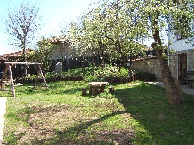 Holiday House in nr,Elena (Veliko Turnovo) or holiday homes and vacation rentals