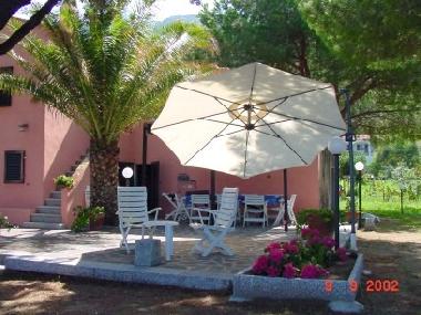 Holiday House in S. Andrea (Livorno) or holiday homes and vacation rentals