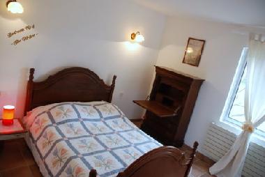 Holiday House in AUPS (Var) or holiday homes and vacation rentals