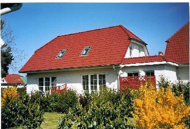 Holiday House in Zingst (Fischland-Dar�-Zingst) or holiday homes and vacation rentals