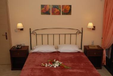 Holiday House in Razata - Argostoli (Kefallinia) or holiday homes and vacation rentals