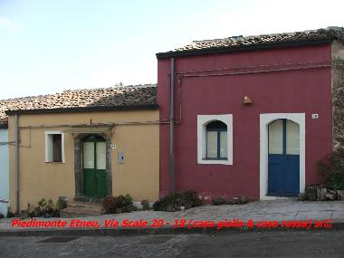 Holiday House in Piedimonte Etneo (Catania) or holiday homes and vacation rentals