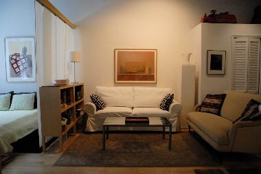 seating area for apt 1