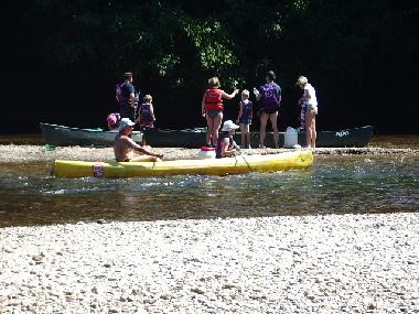 Holiday House in Saint L�on sur V�z�re (Dordogne) or holiday homes and vacation rentals