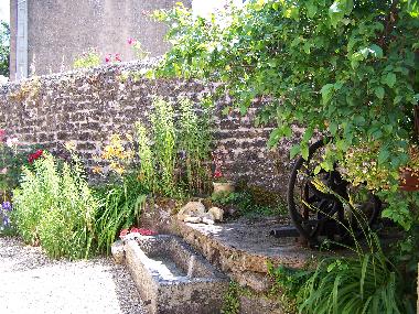 Holiday House in St jean de trezy (Sane-et-Loire) or holiday homes and vacation rentals