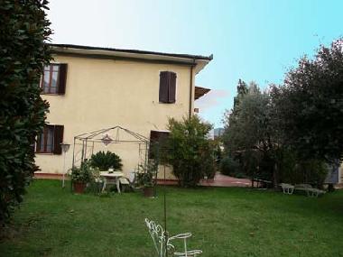 Holiday House in Camaiore (Lucca) or holiday homes and vacation rentals