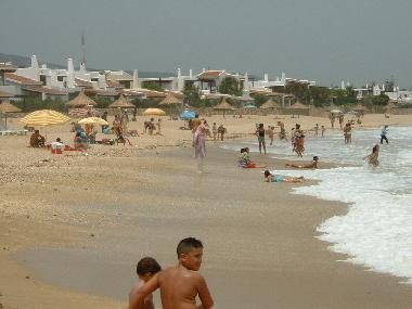 Safe bathing for all the family in the Mediterranean sea