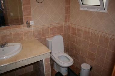 Fully equipped luxury bathroom