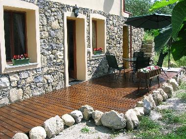 This is the terrass for outdoor dining.