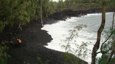 Kehena Black Sand Beach across the street