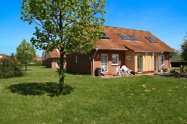 Holiday House in Ltow (Ostsee-Inseln) or holiday homes and vacation rentals