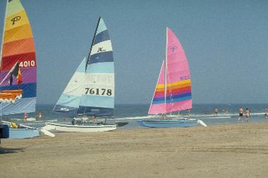 Holiday House in Egmond aan Zee (Noord-Holland) or holiday homes and vacation rentals