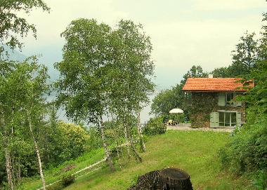 Holiday House in Pettenasco (Verbano-Cusio-Ossola) or holiday homes and vacation rentals