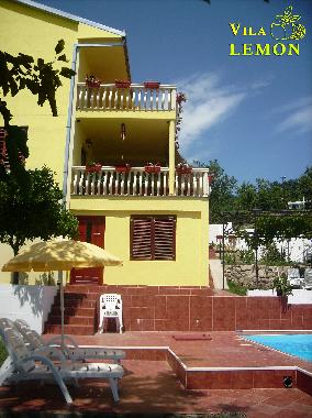 Holiday Apartment in bar (Montenegro) or holiday homes and vacation rentals