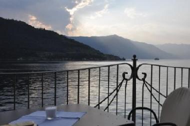 Holiday Apartment in Sale Marasino (Brescia) or holiday homes and vacation rentals
