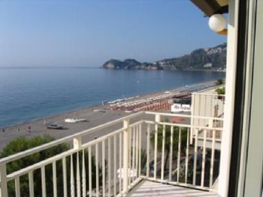 Holiday Apartment in Taormina - Mazzeo (Messina) or holiday homes and vacation rentals