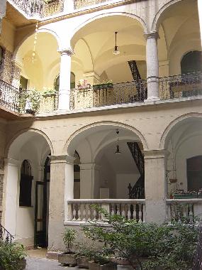 Holiday Apartment in Budapest (Budapest) or holiday homes and vacation rentals