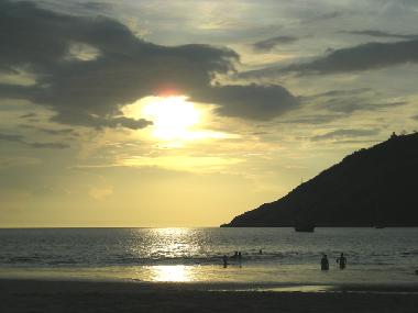 Nai Harn Beach