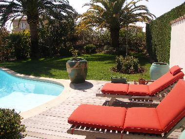 Holiday House in Villeneuve Loubet (Alpes-Maritimes) or holiday homes and vacation rentals
