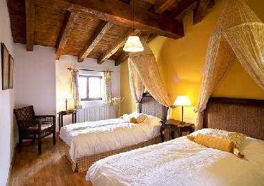 Chalet in La Hiruela (Madrid) or holiday homes and vacation rentals