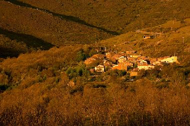 Chalet in La Hiruela (Madrid) or holiday homes and vacation rentals