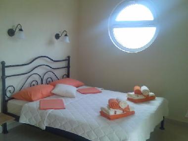 Holiday Apartment in nea vrasna (Thessaloniki) or holiday homes and vacation rentals