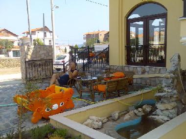 Holiday Apartment in nea vrasna (Thessaloniki) or holiday homes and vacation rentals