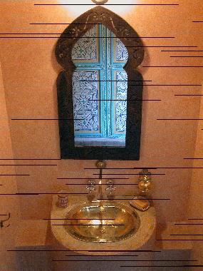 BATHROOM IN THE LES ROSIERS ROOM