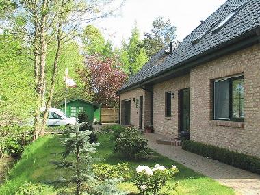 Holiday Apartment in Zingst (Fischland-Dar-Zingst) or holiday homes and vacation rentals