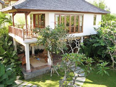 Bed and Breakfast in Uluwatu (Bali) or holiday homes and vacation rentals