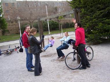 Hanging out in the Turia park.