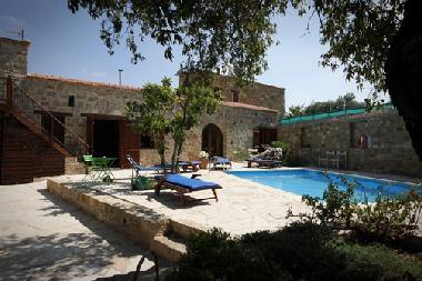 Holiday House in Khirokitia (Larnaca) or holiday homes and vacation rentals