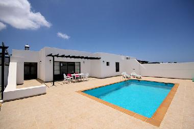 Chalet in Playa Blanca (Lanzarote) or holiday homes and vacation rentals