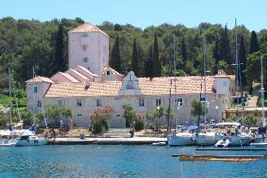 Even celebrities are coming each year to Solta