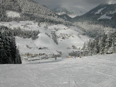 Ski Dachstein West in winter - 140 km of piste