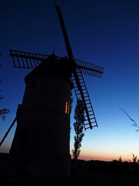 Holiday House in St Cyr Des Gats (Vend�e) or holiday homes and vacation rentals