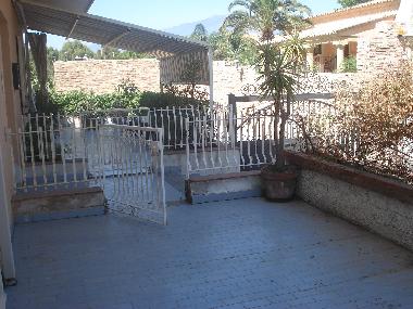 independent access to the apartament