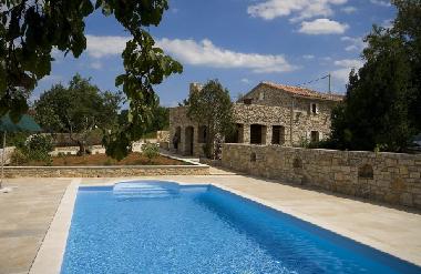 Holiday House in Paradiz (Istarska) or holiday homes and vacation rentals