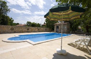 Holiday House in Paradiz (Istarska) or holiday homes and vacation rentals