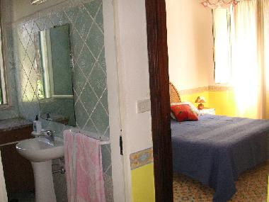 Bed and Breakfast in Procida (Napoli) or holiday homes and vacation rentals