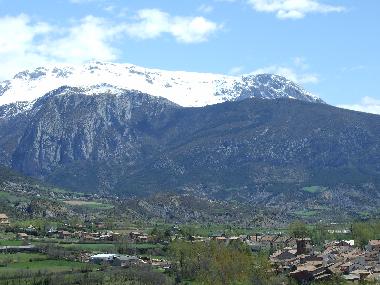 Holiday Apartment in Campo (Huesca) or holiday homes and vacation rentals